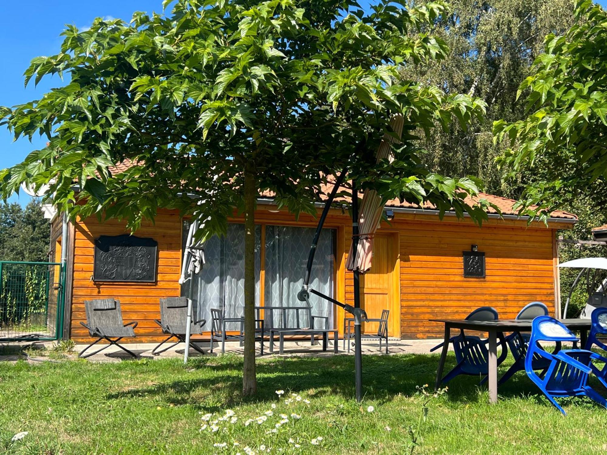 Chalet Des Anges Youx Bagian luar foto
